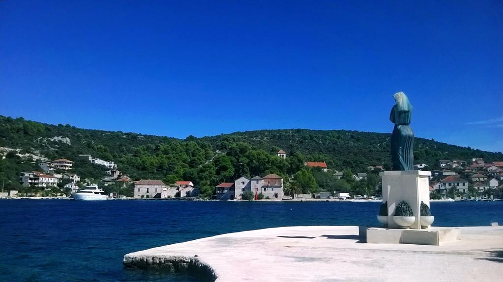 Apartmani Conar Veliki Drvenik Extérieur photo