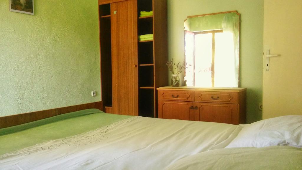Apartmani Conar Veliki Drvenik Extérieur photo