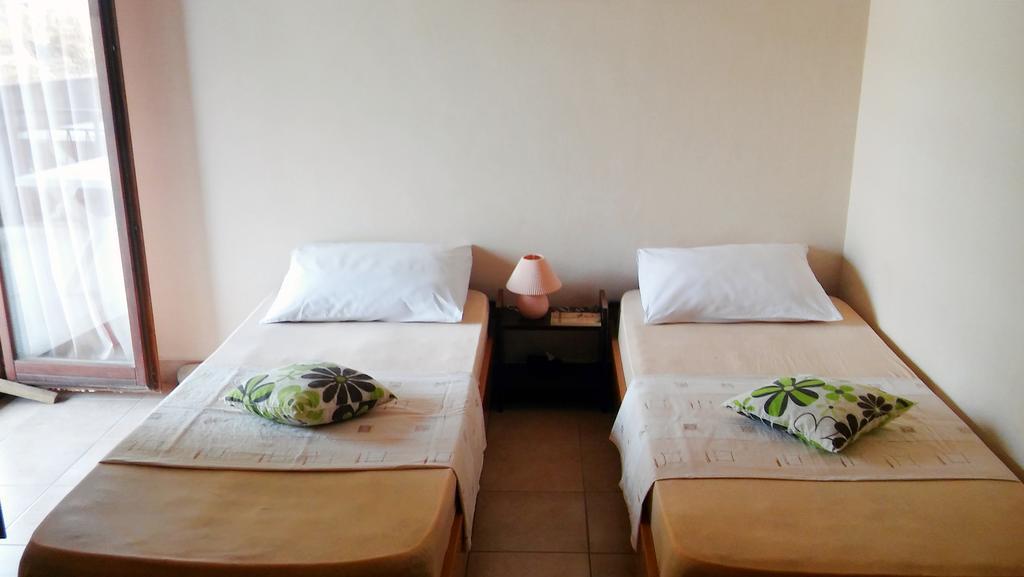 Apartmani Conar Veliki Drvenik Extérieur photo